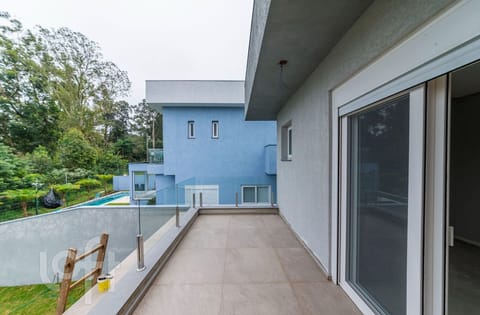 Image 30 - 293355